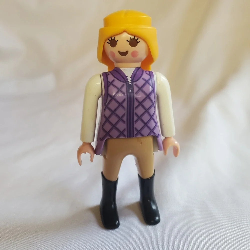 Playmobil Figure Lady Mom Woman Equestrian Horse Riding Ranch Farm Rider Purple